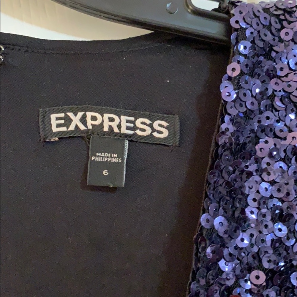 Express - Picture 3 of 3